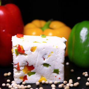 Capsicum White Peper Paneer